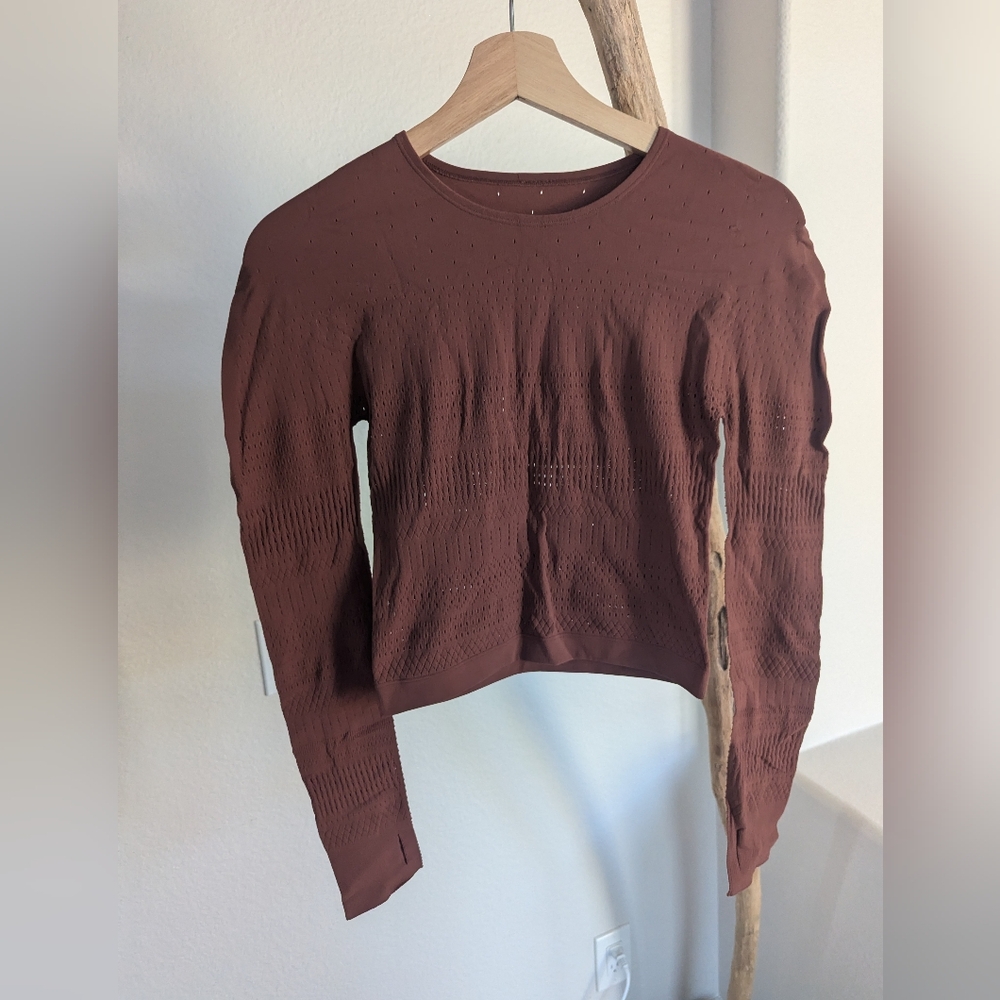 Fabletics Maeve Stretch Crop Top